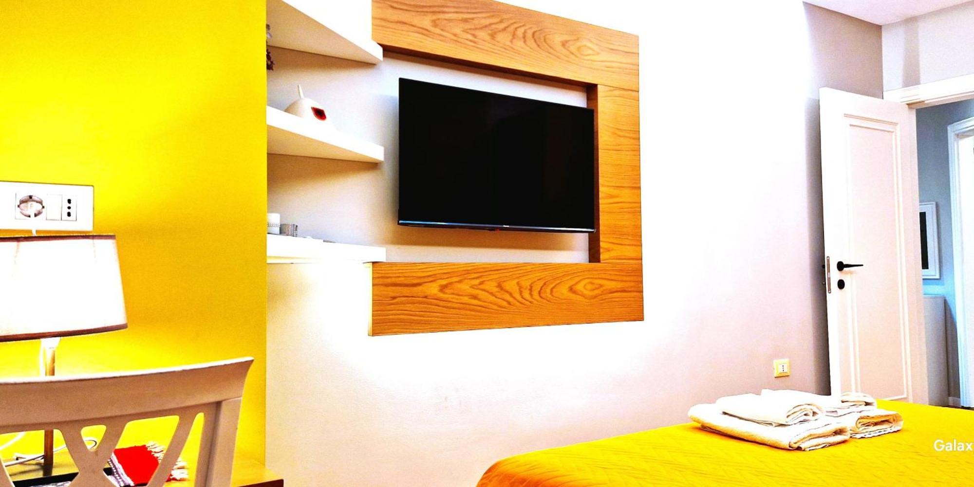 Central Comfy Apartment Тирана Экстерьер фото